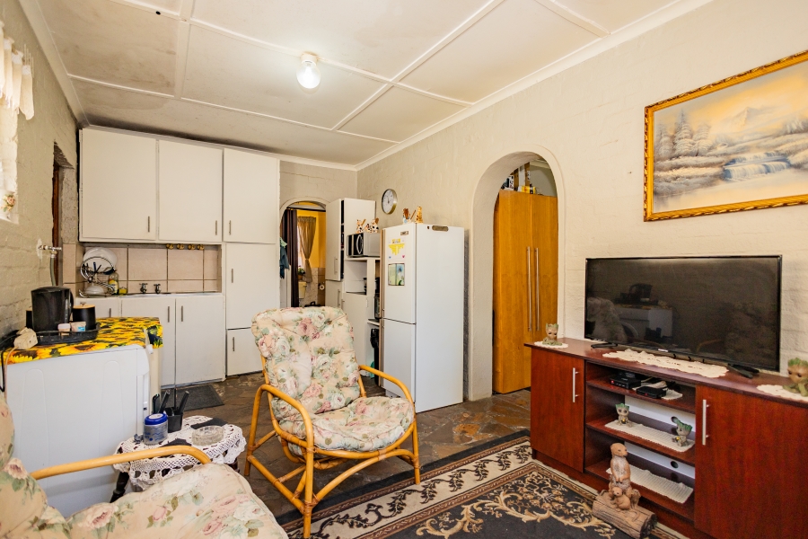 7 Bedroom Property for Sale in Protea Heights Western Cape